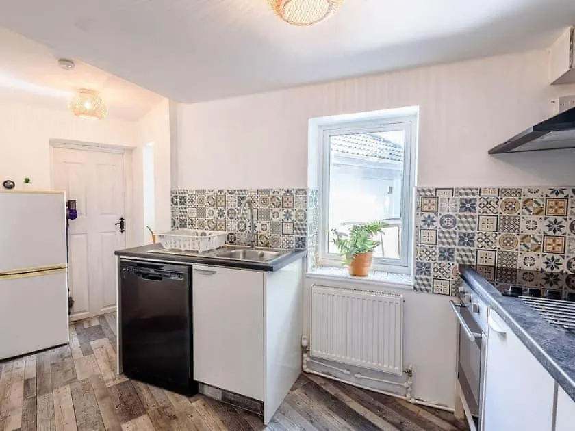 Forest Side Cottage Nottingham