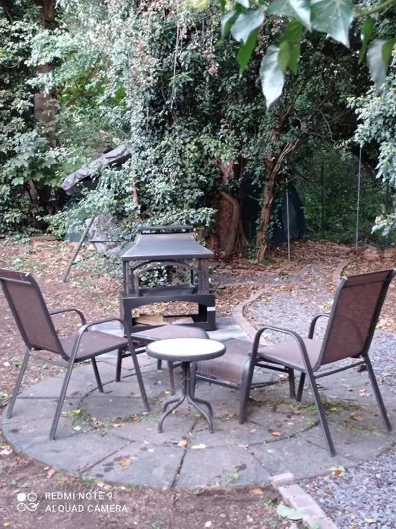 Forest Side Cottage Nottingham 0*,  United Kingdom